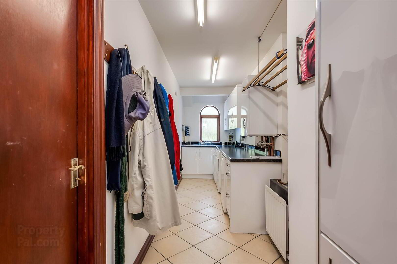 3 Lorne Lane 16 of 46
