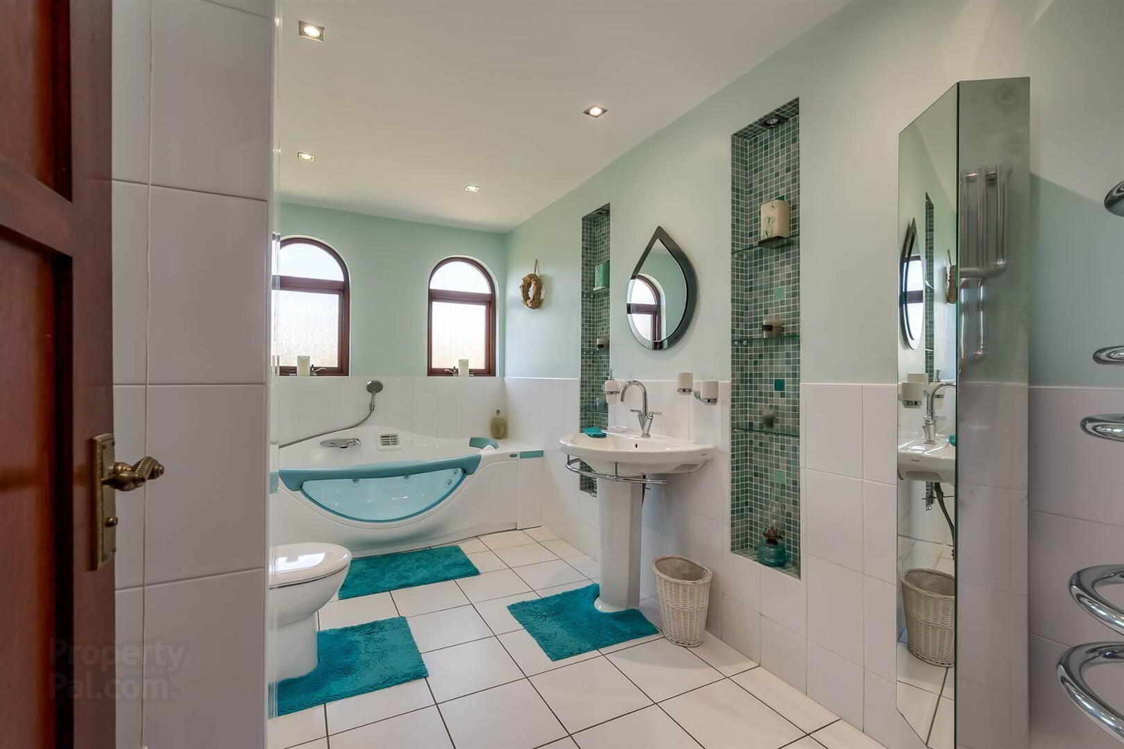3 Lorne Lane 27 of 46