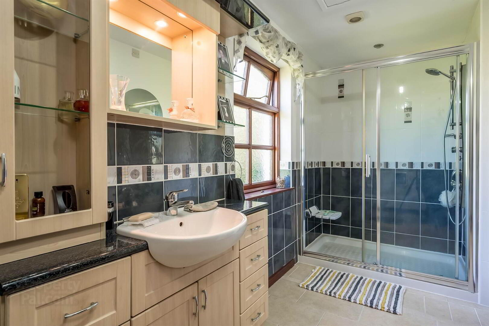 3 Lorne Lane 20 of 46