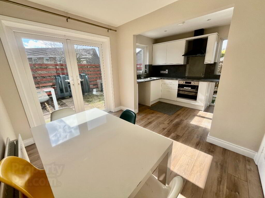 89 Upper Malvern Road 3 of 9