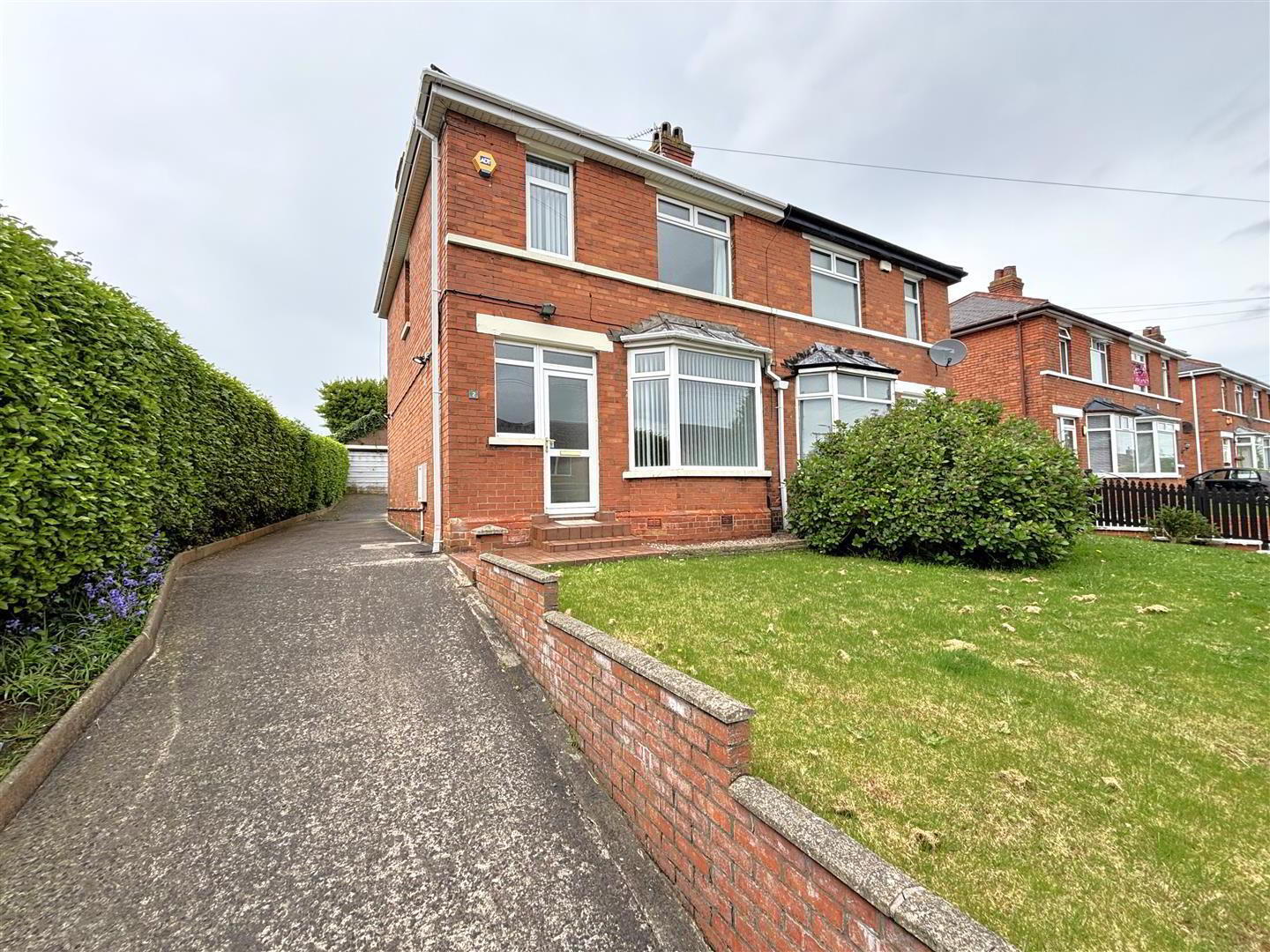 2 Innisfayle Gardens 1 of 21