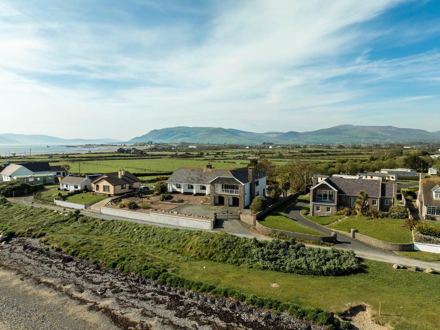 Langbank, 53 Ameracam Lane 3 of 94