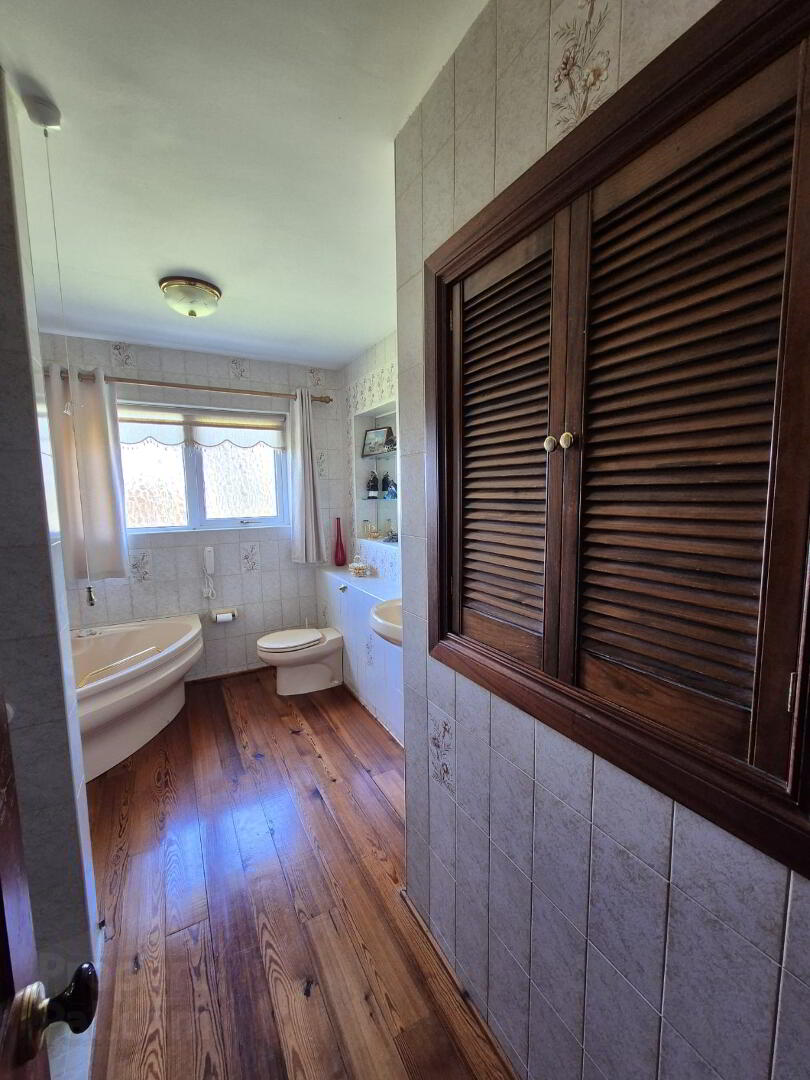 Langbank, 53 Ameracam Lane 65 of 94