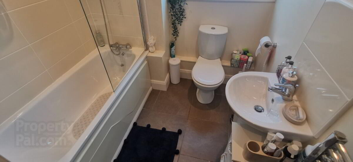 Apt 41, Woodlands Manor 11 of 14