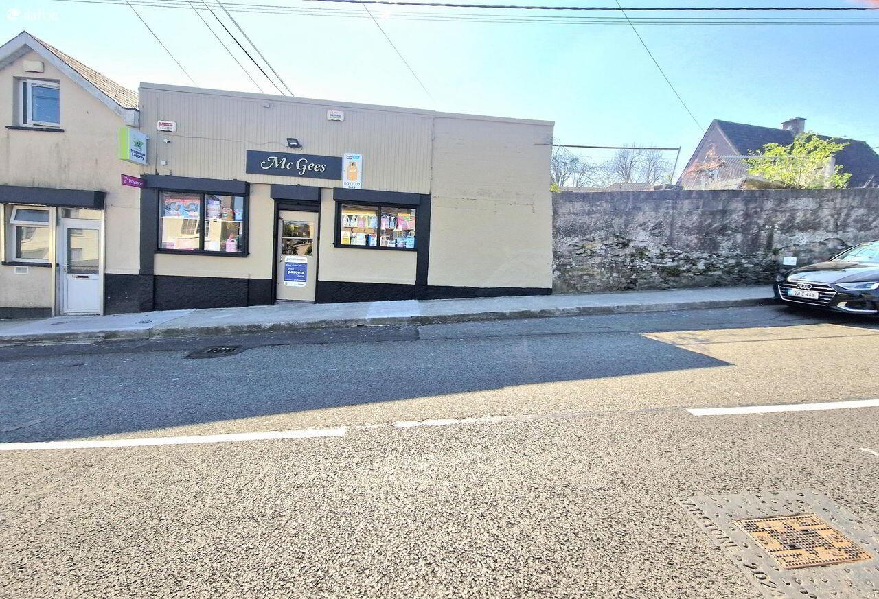 Mcgees, 1a Pophamas Road Farranree 1 of 10