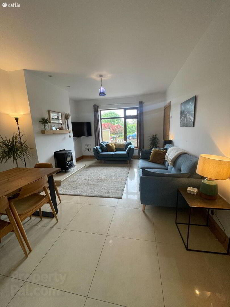 45 Kingsfort Avenue 3 of 55