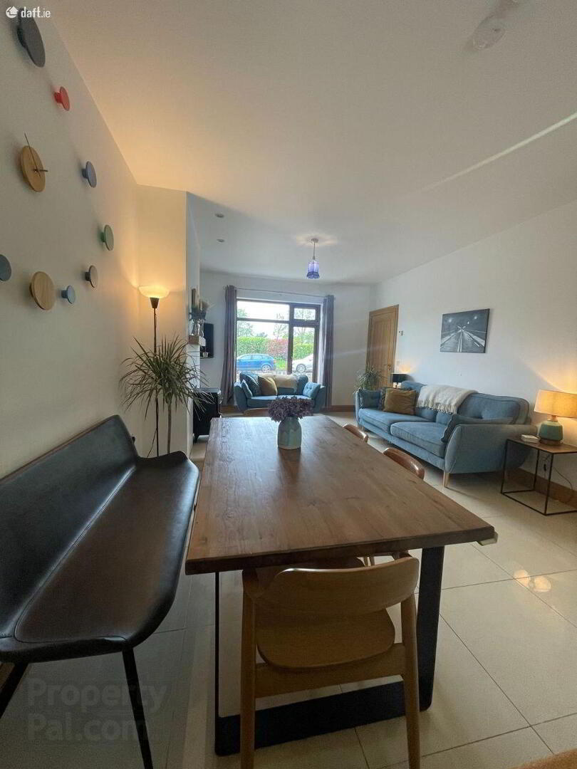 45 Kingsfort Avenue 6 of 55