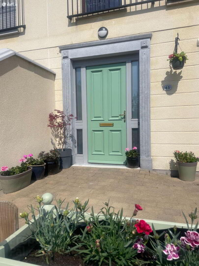 45 Kingsfort Avenue 53 of 55