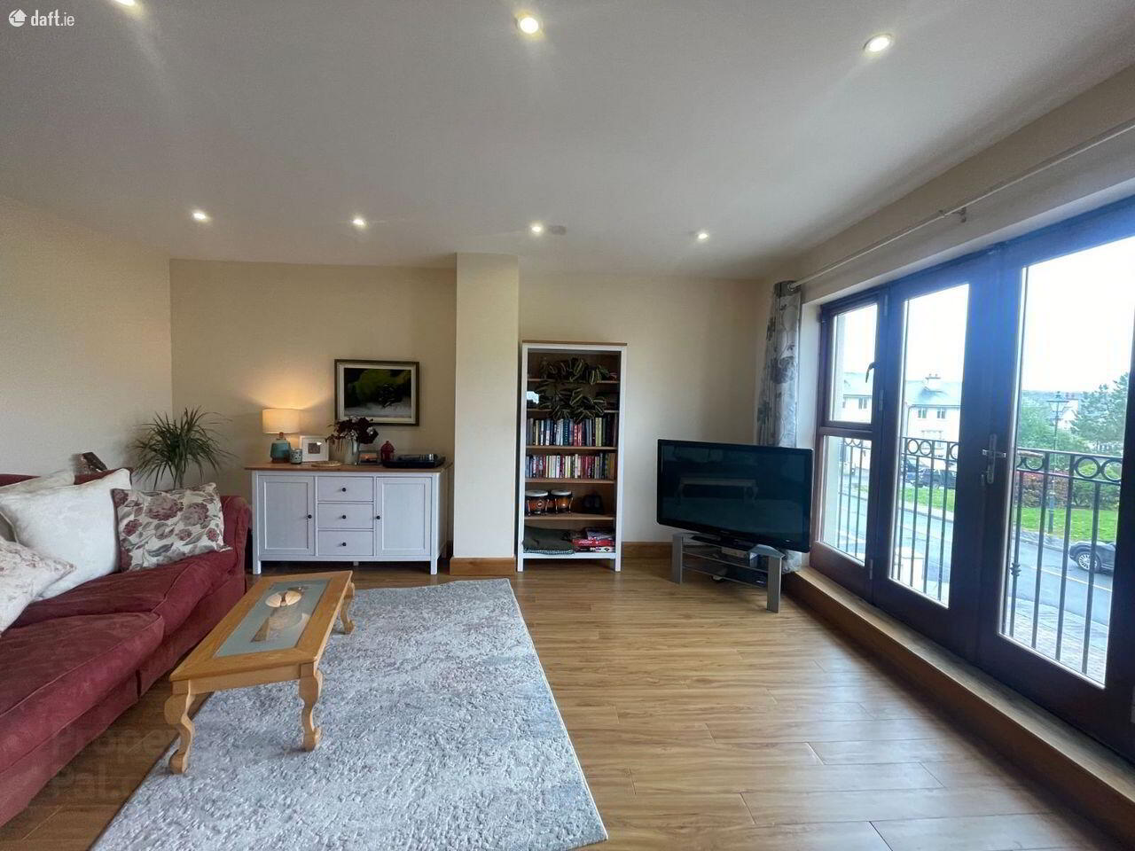 45 Kingsfort Avenue 20 of 55