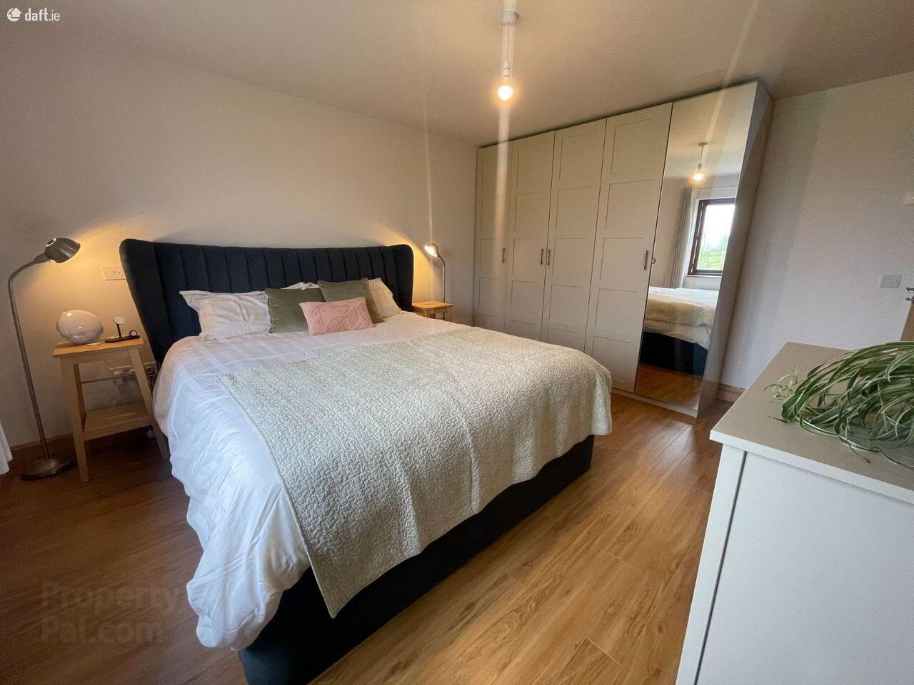45 Kingsfort Avenue 36 of 55