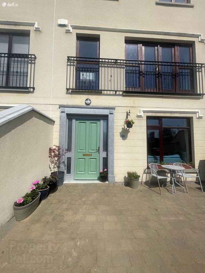 45 Kingsfort Avenue 52 of 55