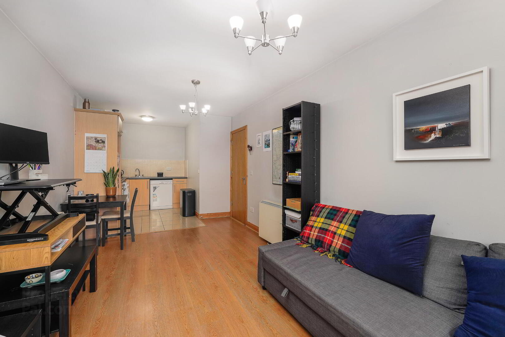 4a Cameron Court 7 of 17