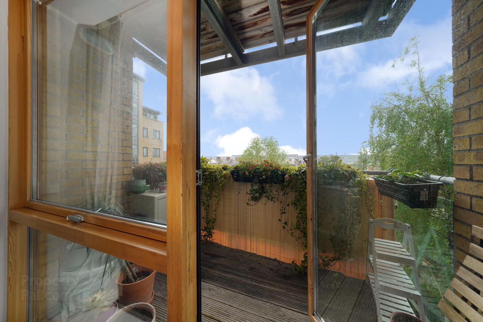 4a Cameron Court 14 of 17