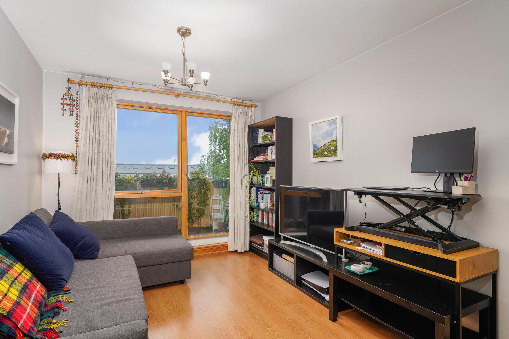 4a Cameron Court 5 of 17