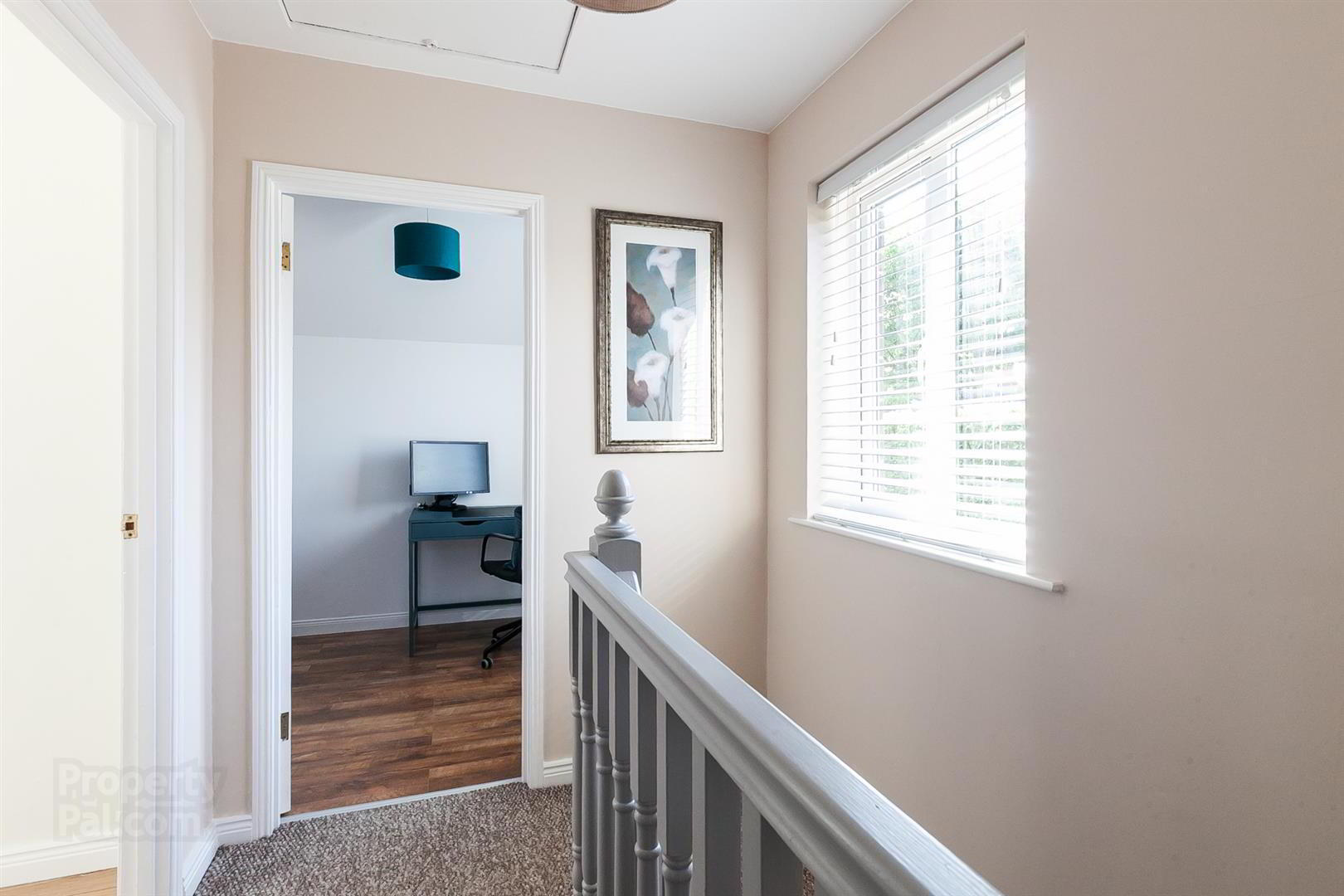 23 Collinward Drive 14 of 25