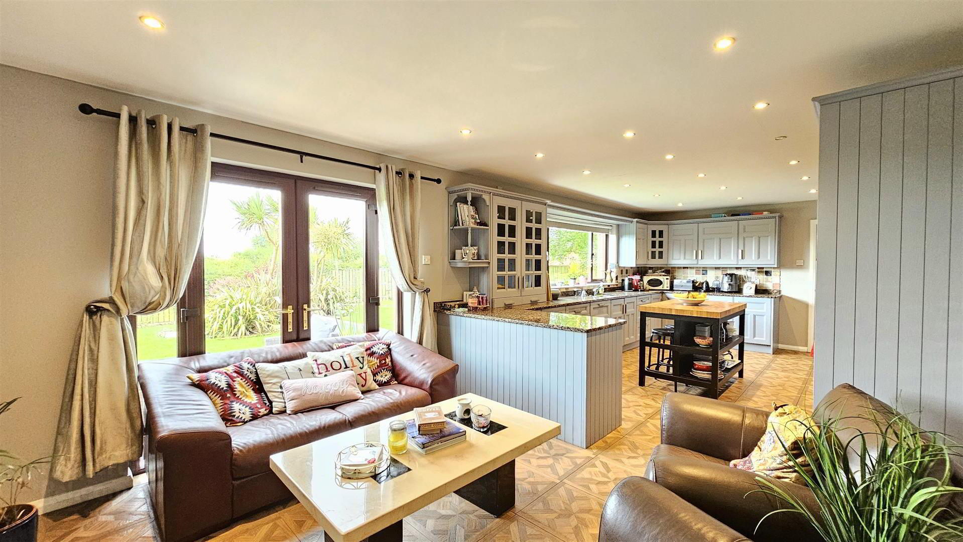 73 Farm Lodge Drive 14 of 36