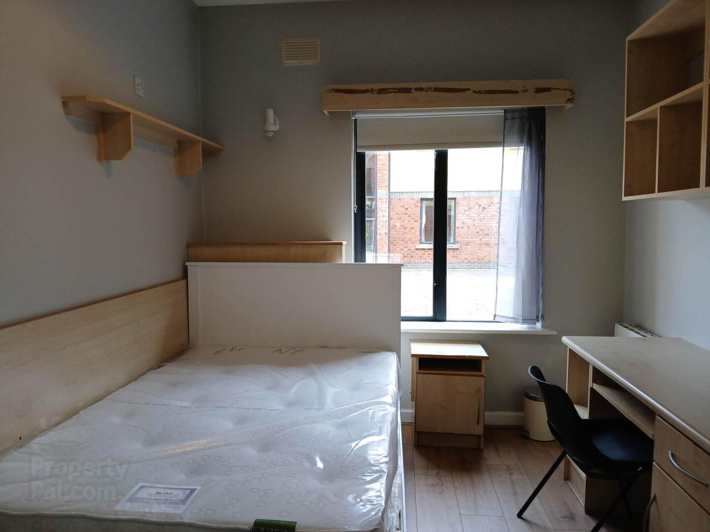 16 Wellmount Student Village 6 of 13
