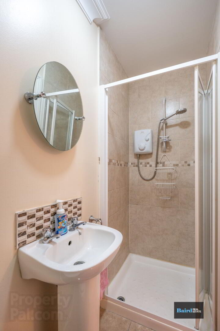 10 Westclare Court 22 of 34