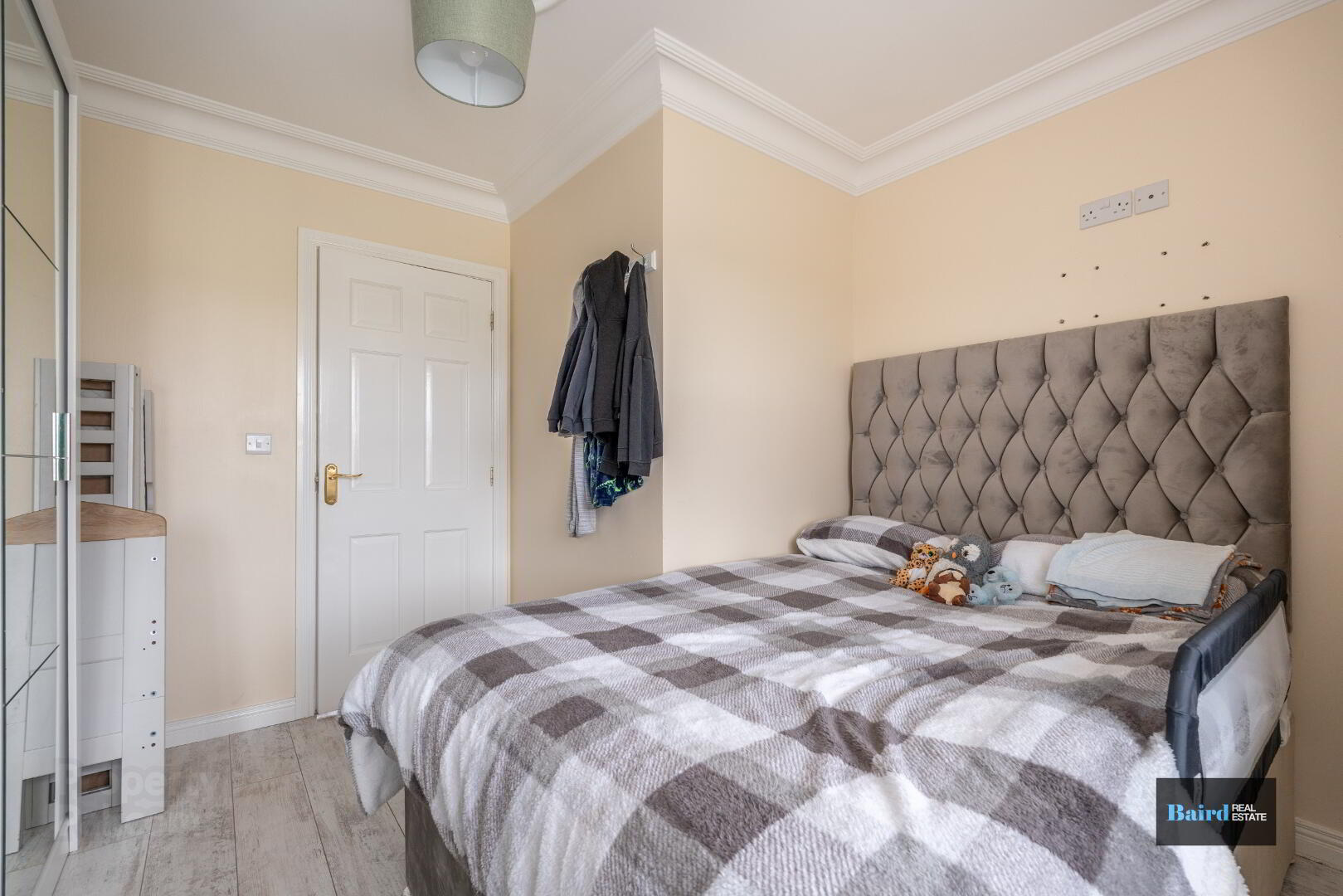 10 Westclare Court 28 of 34