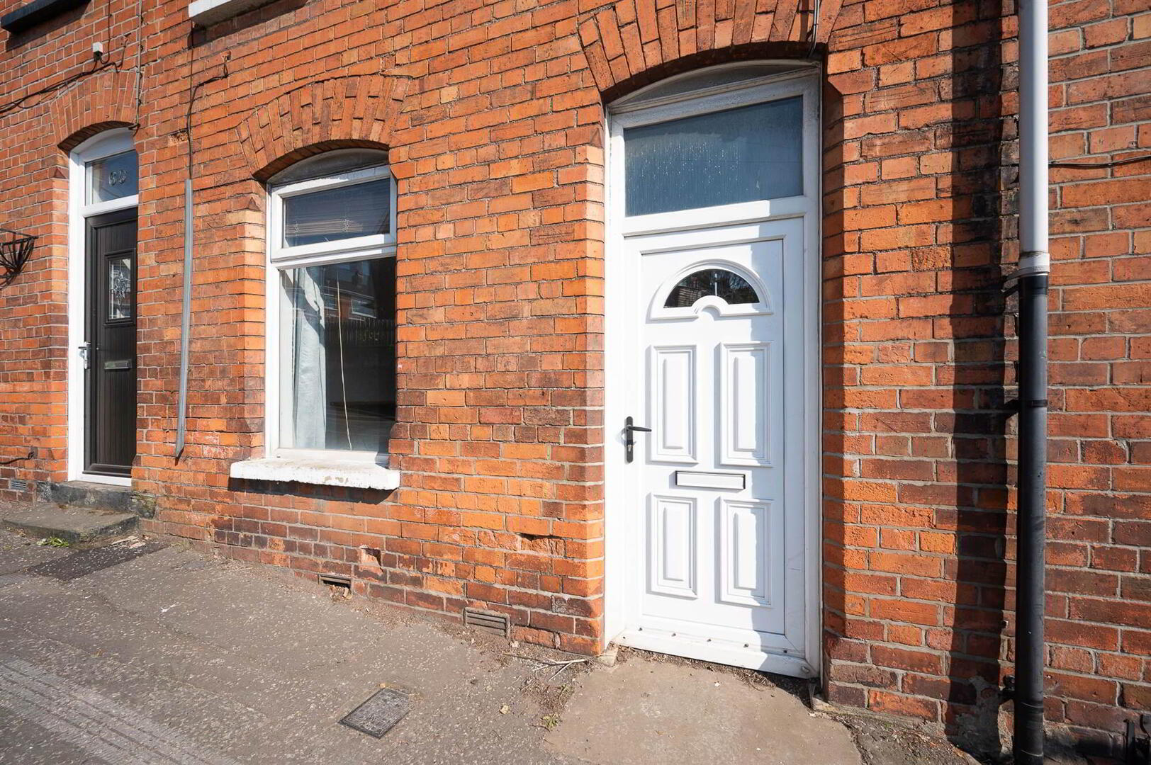 63 Upper Dunmurry Lane 2 of 21