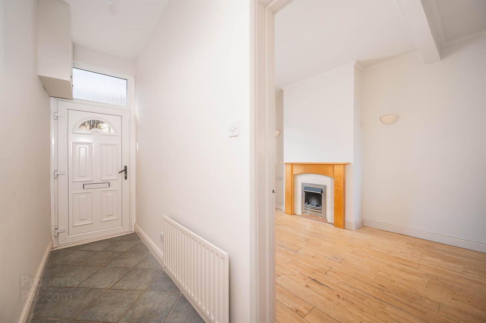 63 Upper Dunmurry Lane 3 of 21