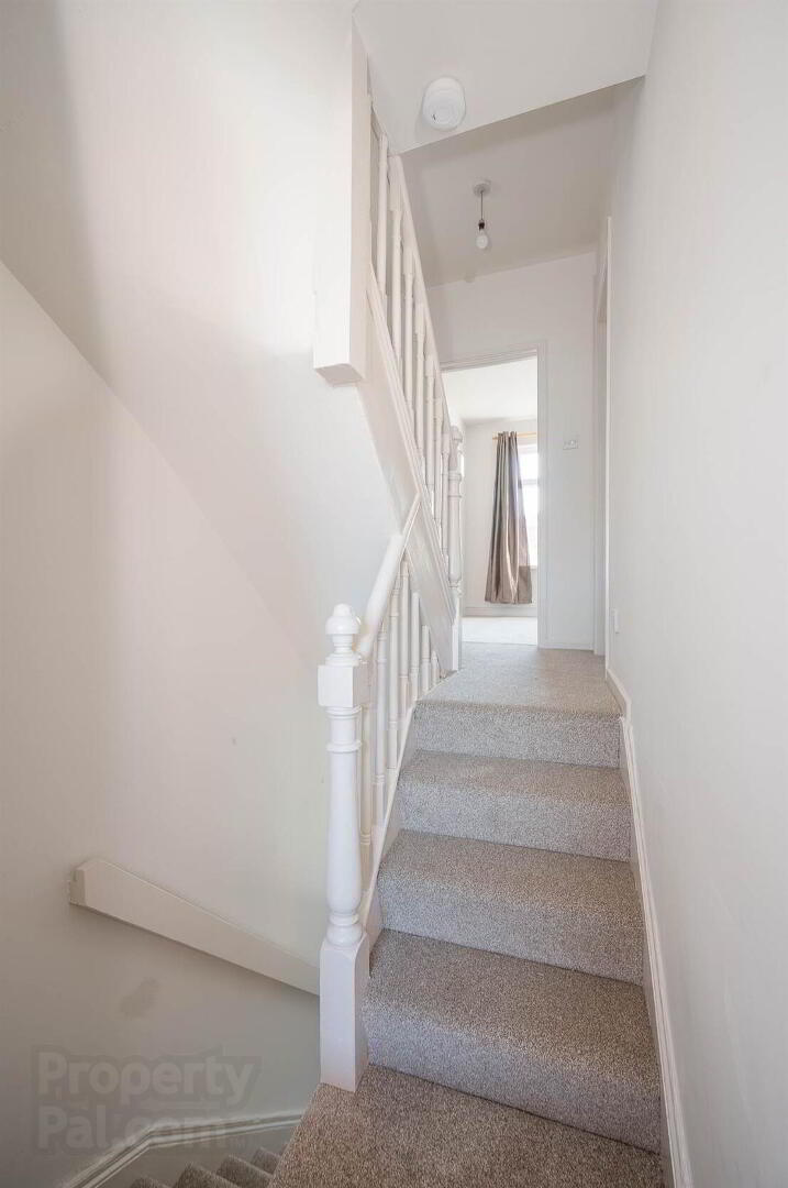 63 Upper Dunmurry Lane 11 of 21
