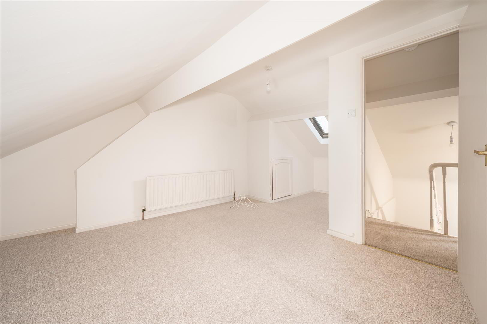 63 Upper Dunmurry Lane 17 of 21