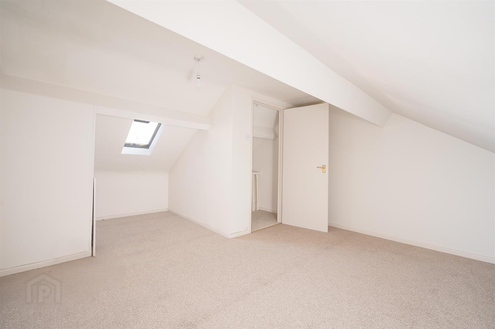63 Upper Dunmurry Lane 18 of 21