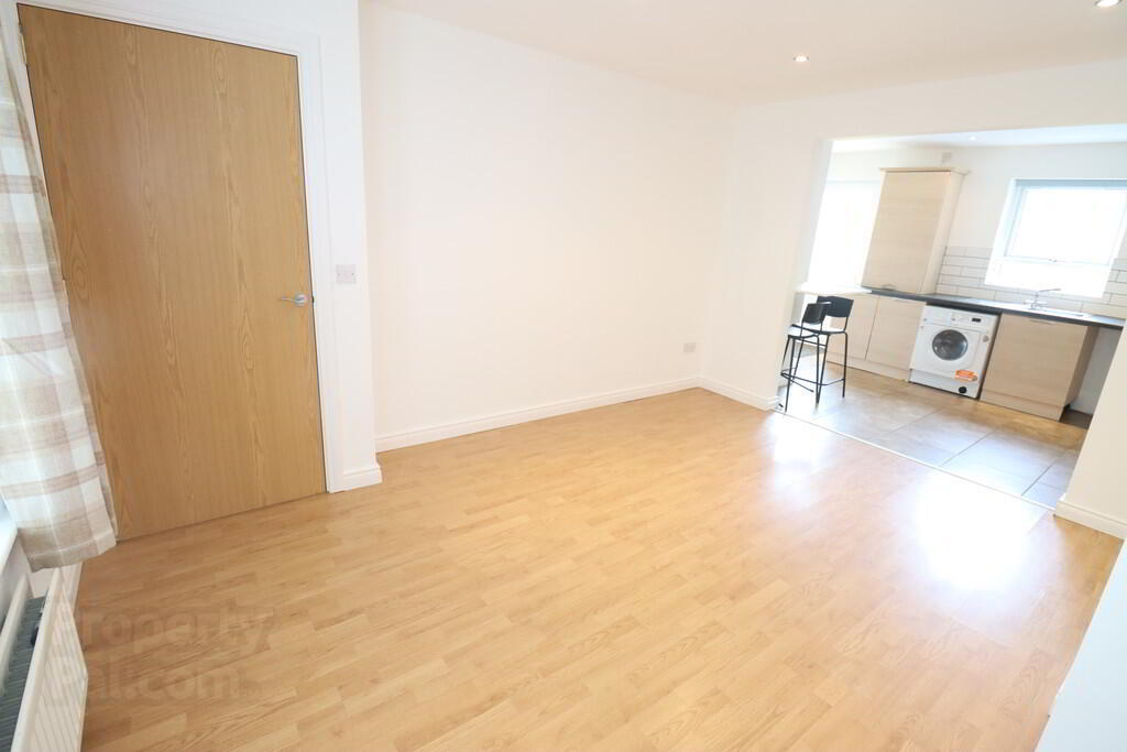 25 Alderley Place 3 of 20