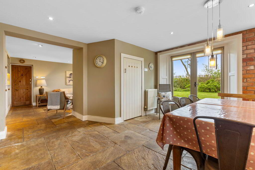 8 Kilmoyle Road 14 of 41