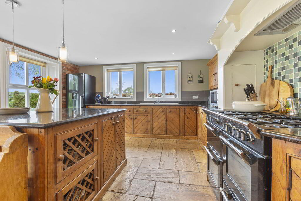 8 Kilmoyle Road 18 of 41