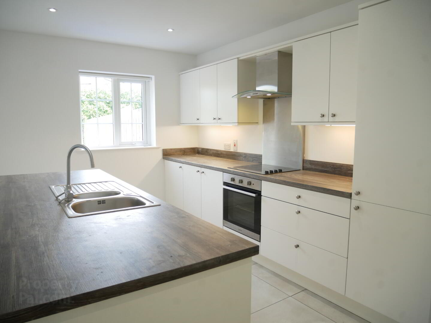 8 Silverhill Demesne 4 of 15
