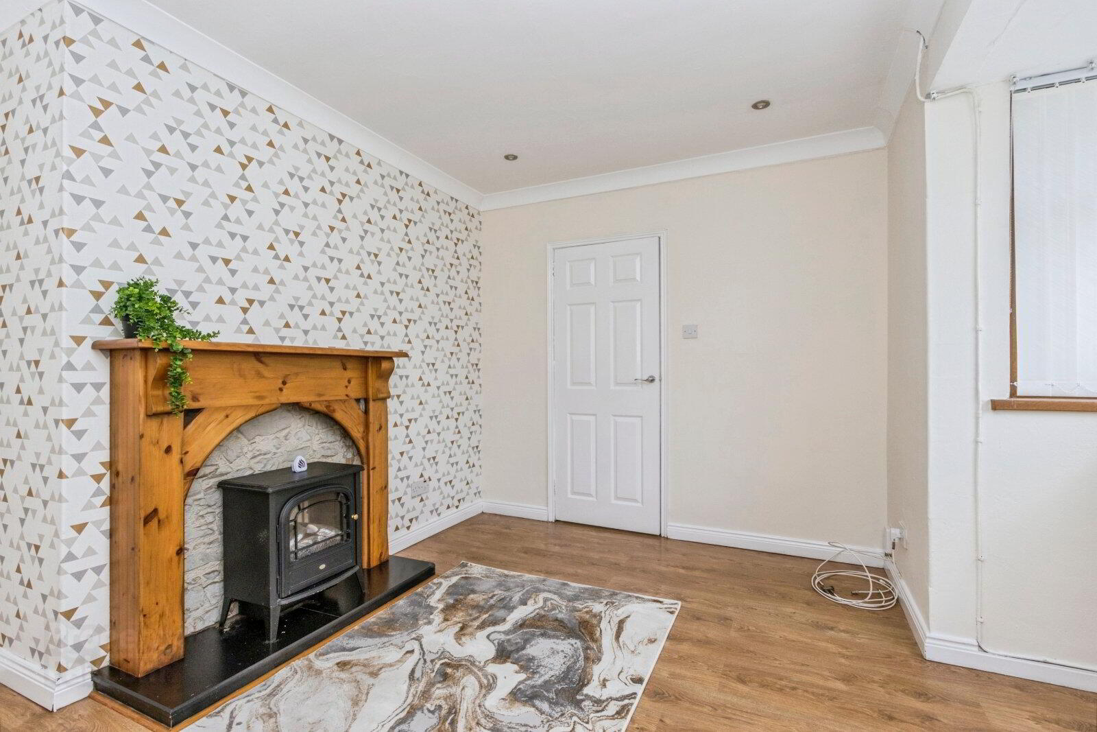 property description image