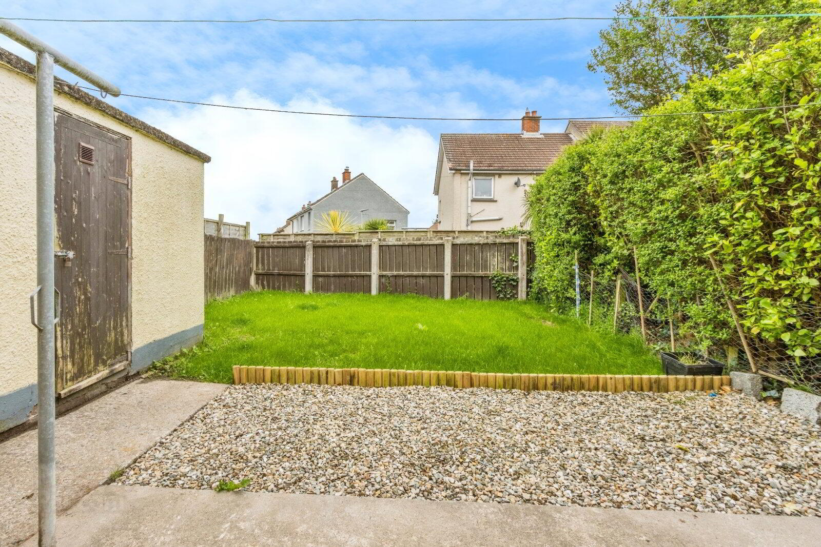 12 Abbots Close 18 of 18