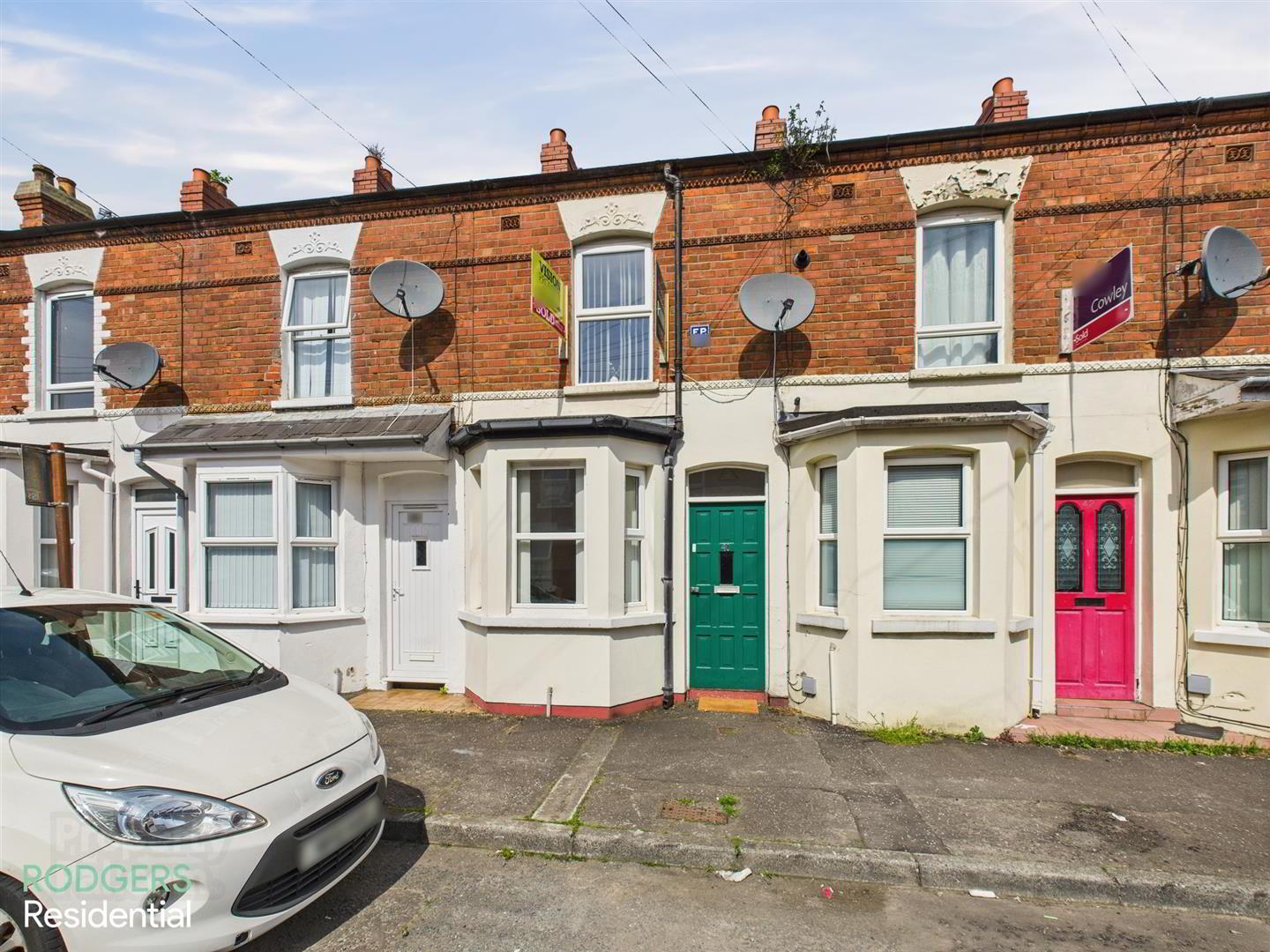 40 Glenvarlock Street 1 of 11