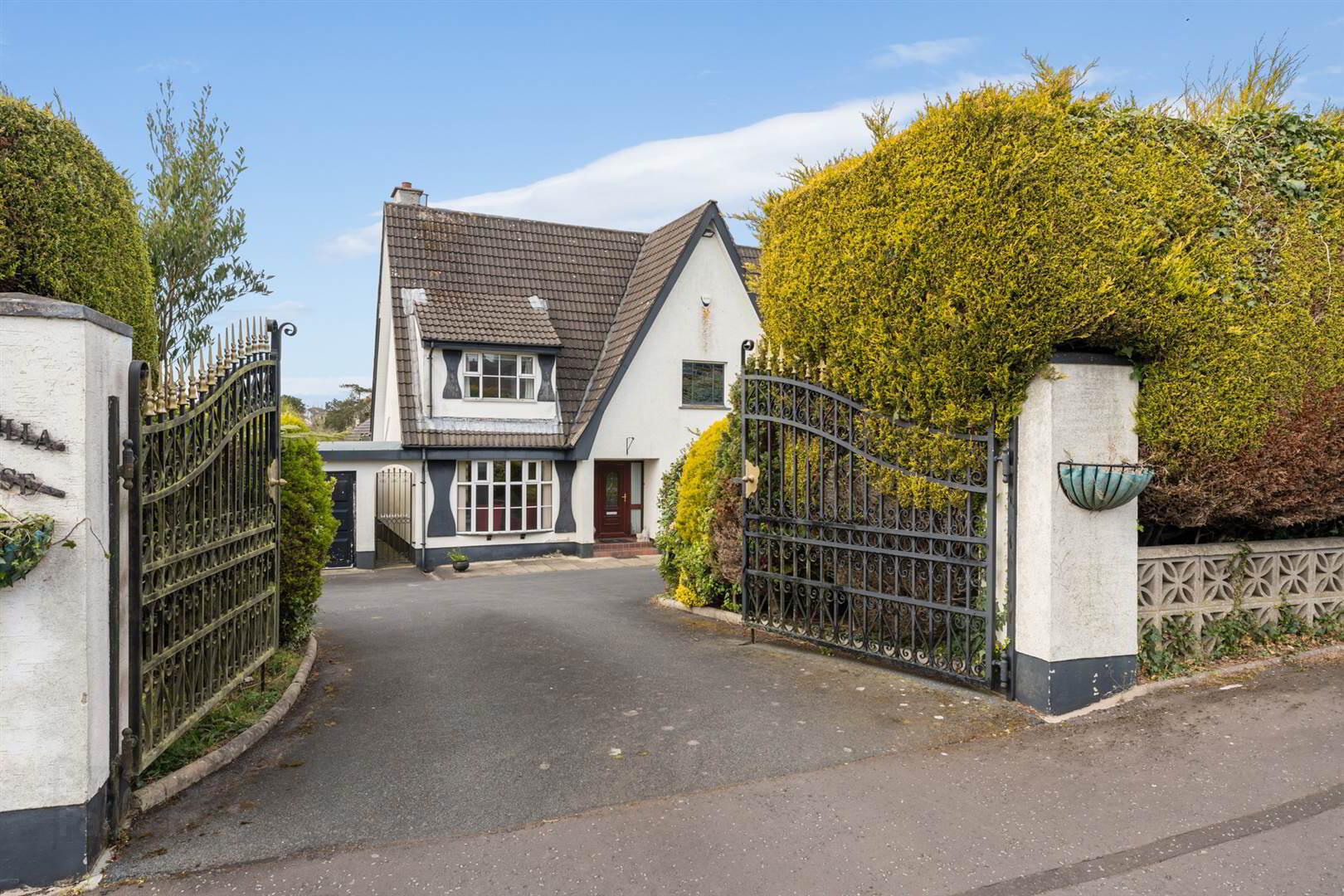 'Ardvilla House', 10 Mountain Road 1 of 19