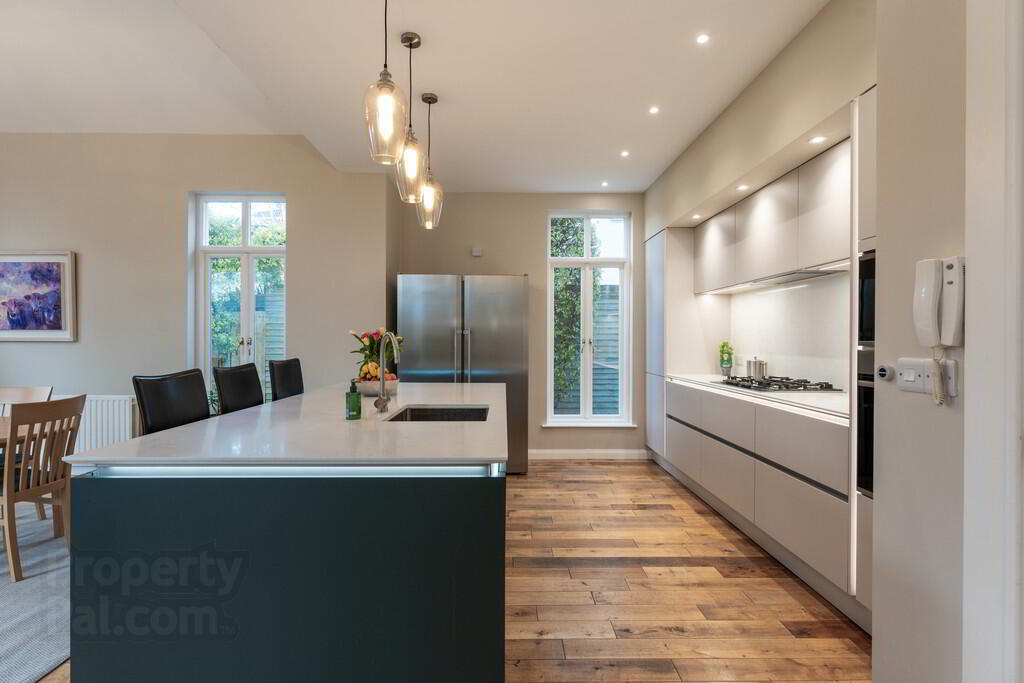 60 Osborne Park 12 of 48