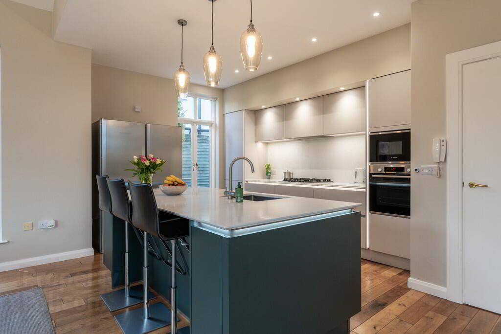 60 Osborne Park 13 of 48