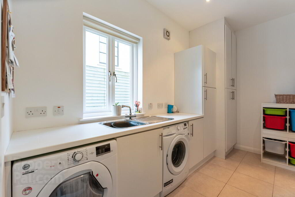 60 Osborne Park 19 of 48