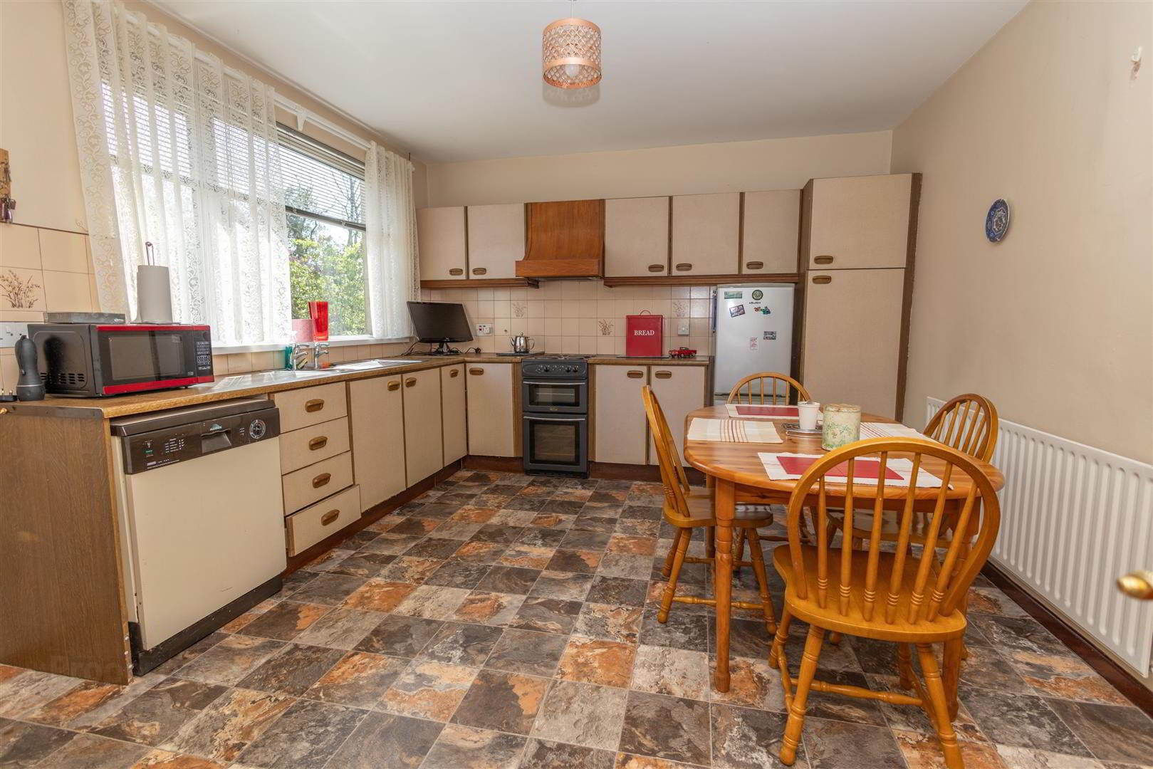 291 Newry Road 12 of 38