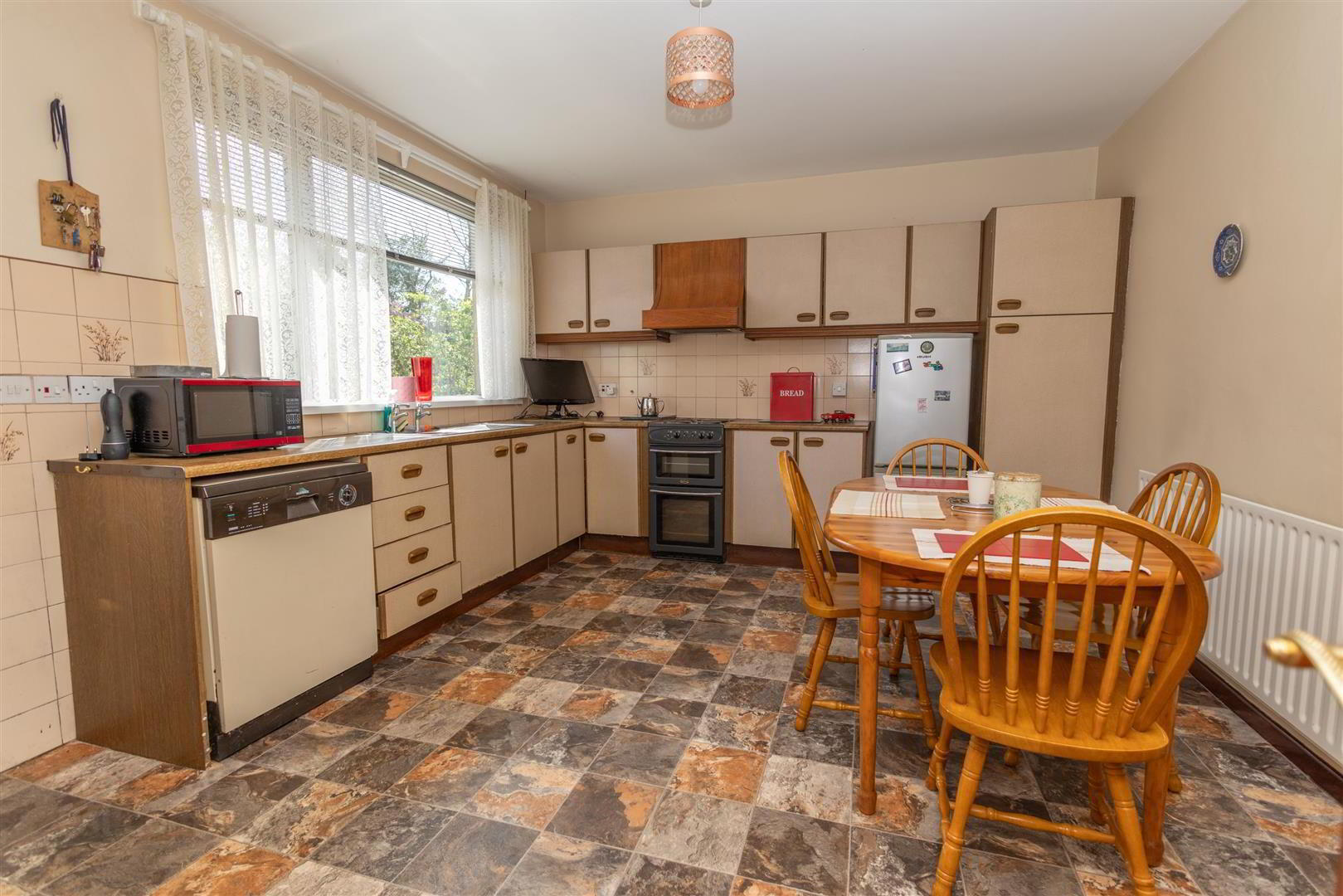 291 Newry Road 11 of 38