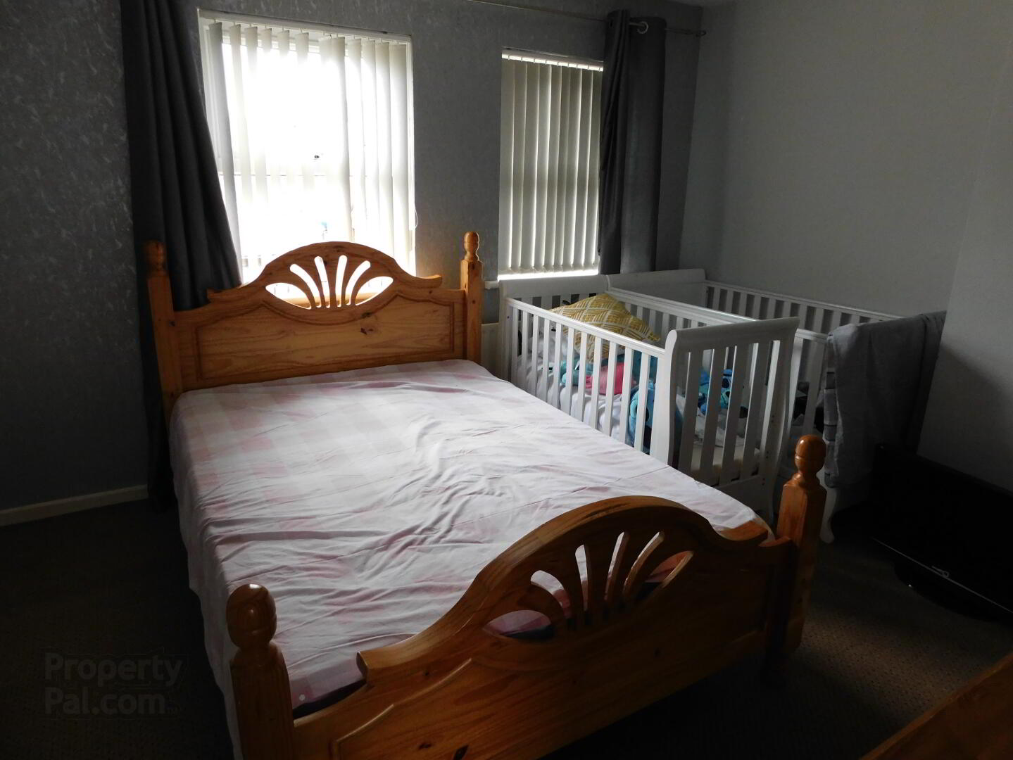 1 Campsie Court 7 of 9
