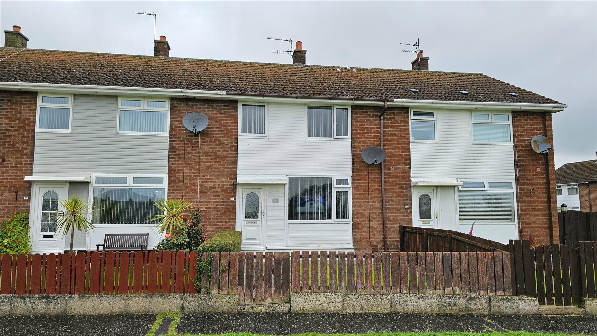 49 Carnroe Drive 1 of 7