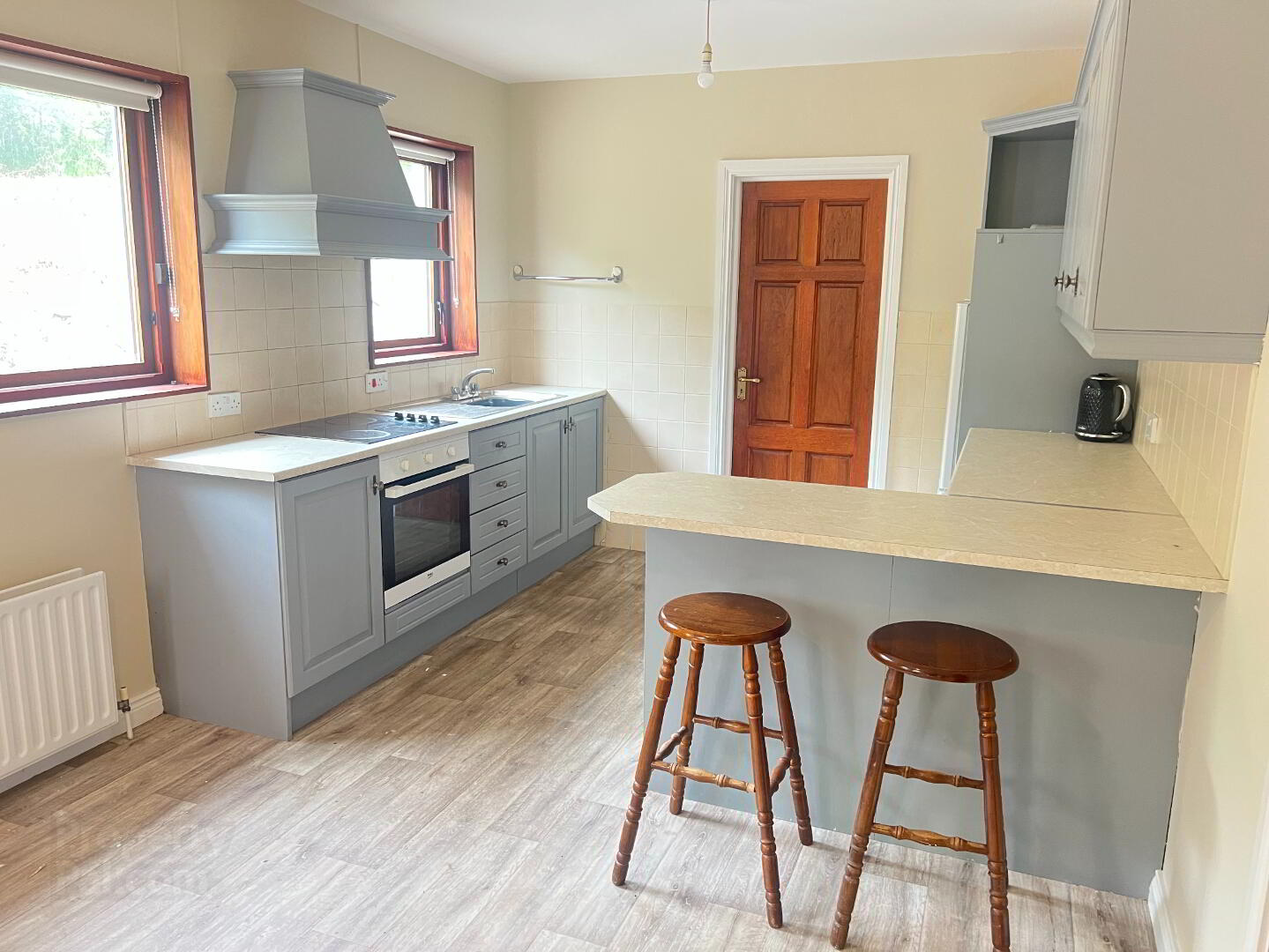30 Ferryhill Road 3 of 15