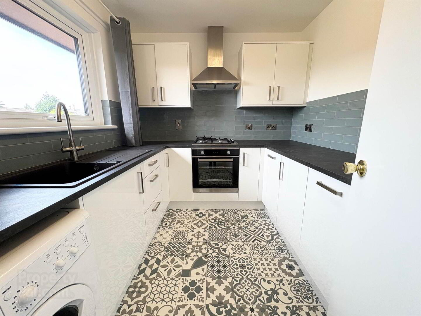 28 Drumkeen Court 4 of 10