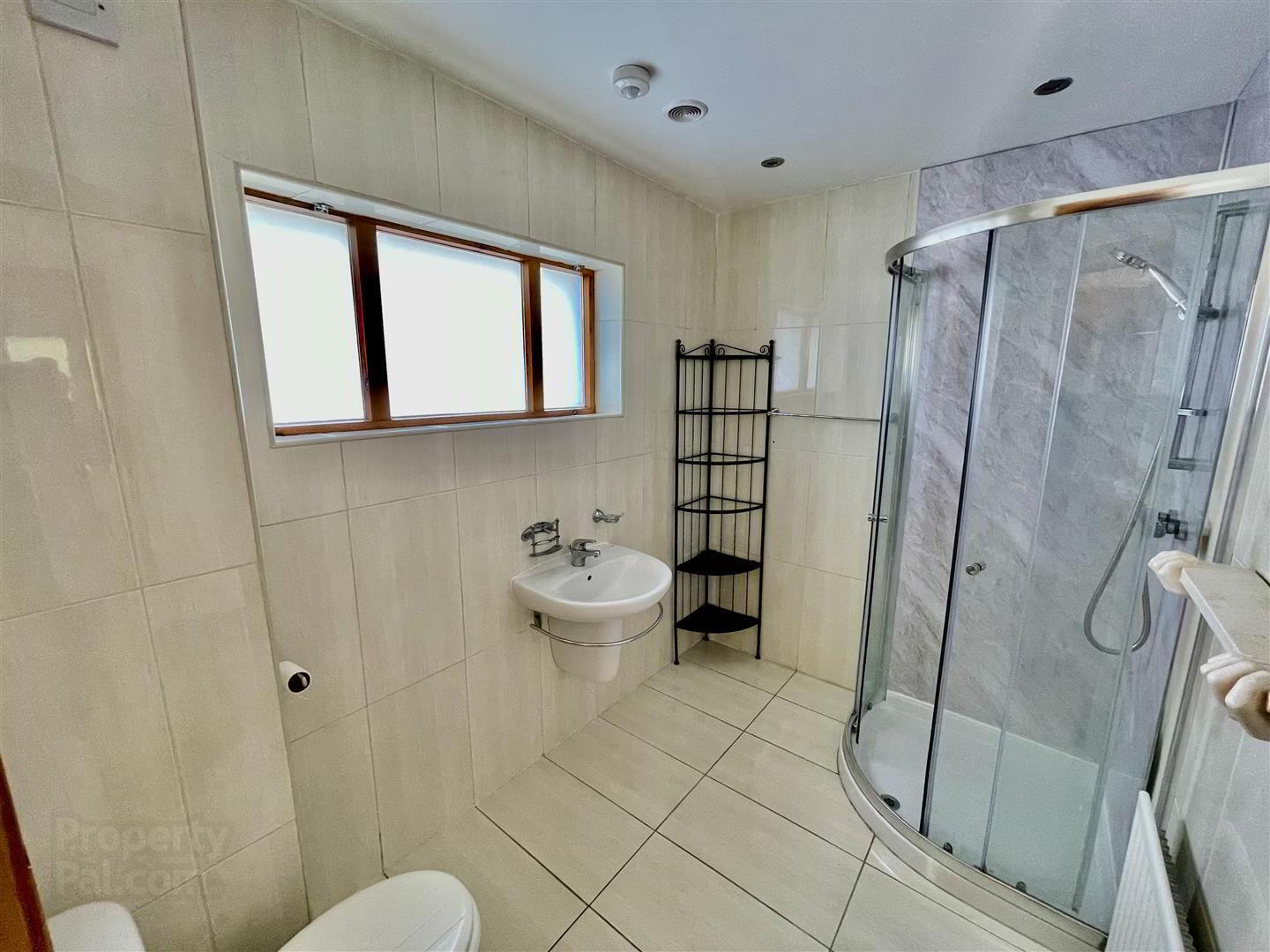 83c Shaftesbury Road 12 of 13