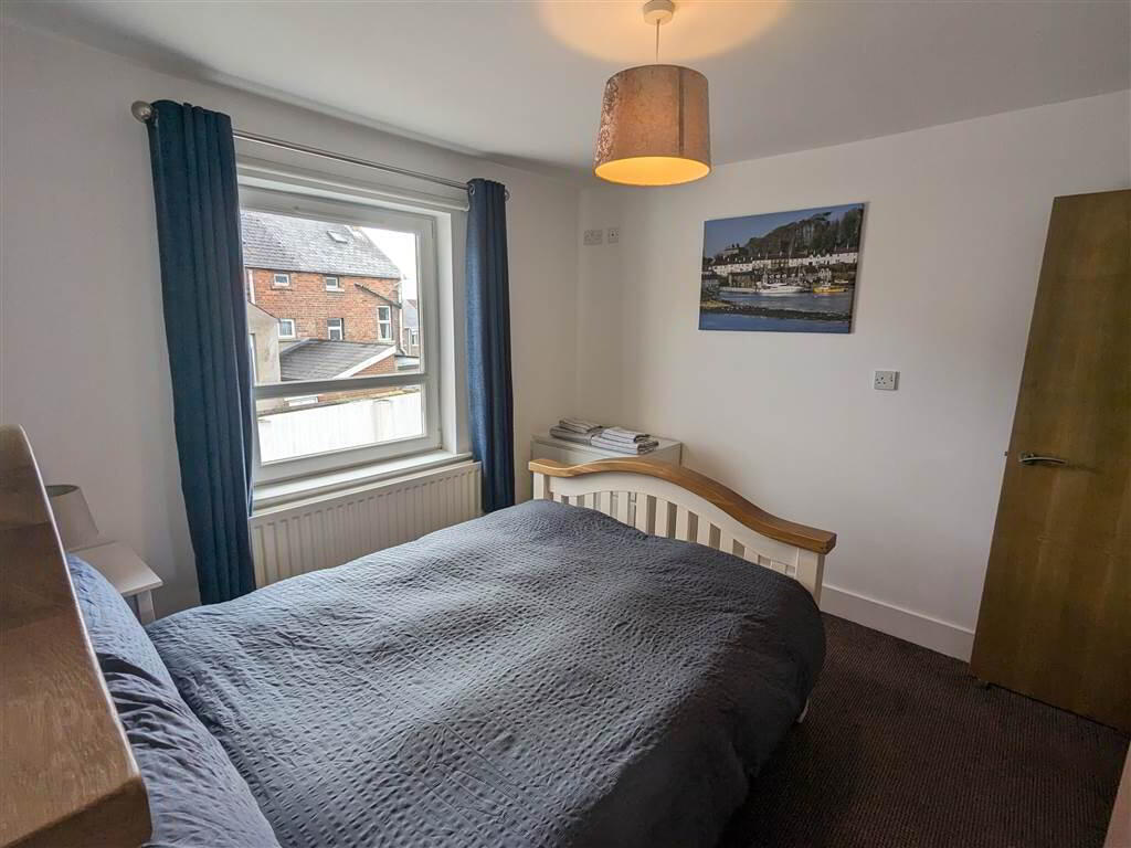 Apartment 12 Strand Central 27 Hillfoot Street 5 of 14