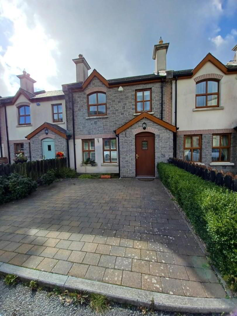 5 The Moorings Cove 1 of 12