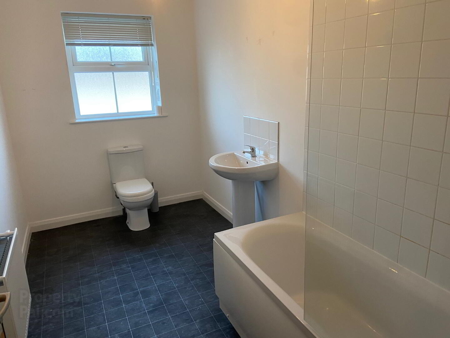 7 College Green, 7 Moneymore Road 6 of 7