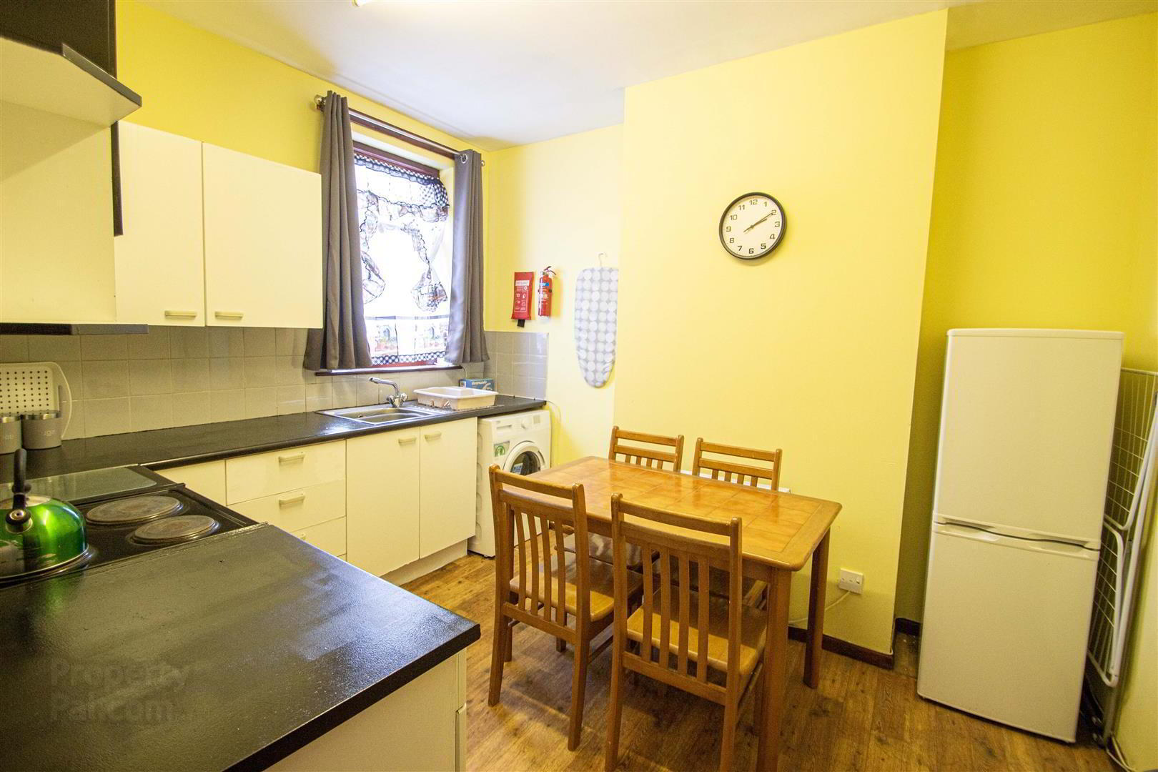 2 Self Contained Apts And Double Bedroom, 267&267a Falls Road 27 of 32